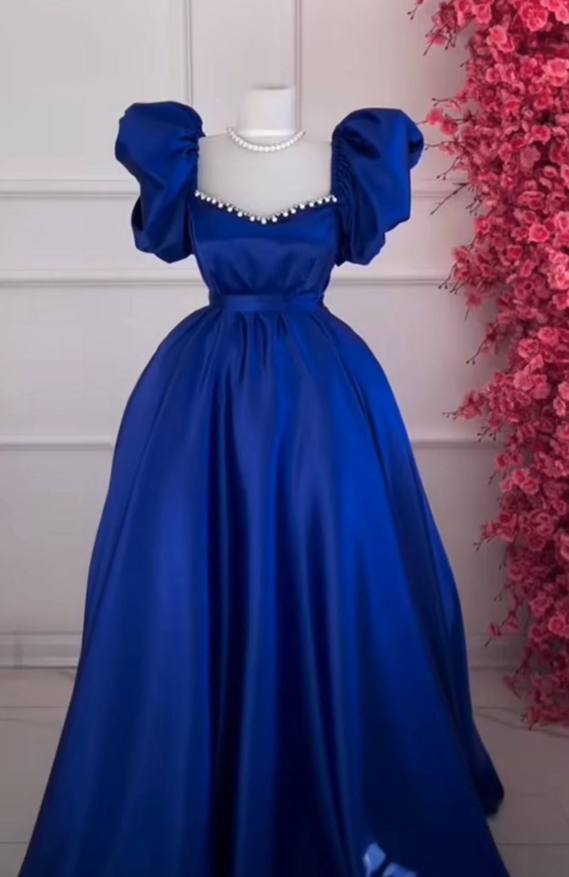 Regal Pearl Elegance💙